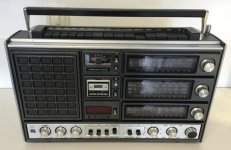 GRUNDIG Satellit 3000_1.jpg