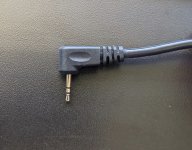 Motorola NTN8867A Handmic 2.5mm long TRS jack.jpg