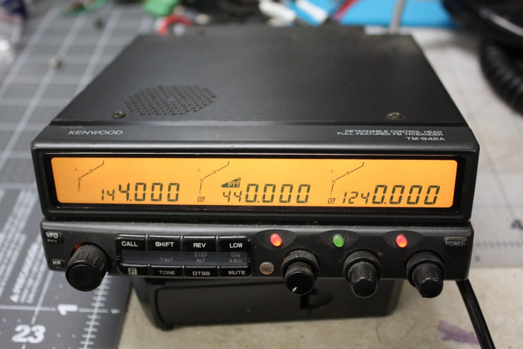 Kenwood TM-942 tri-band transceiver | RadioReference.com Forums