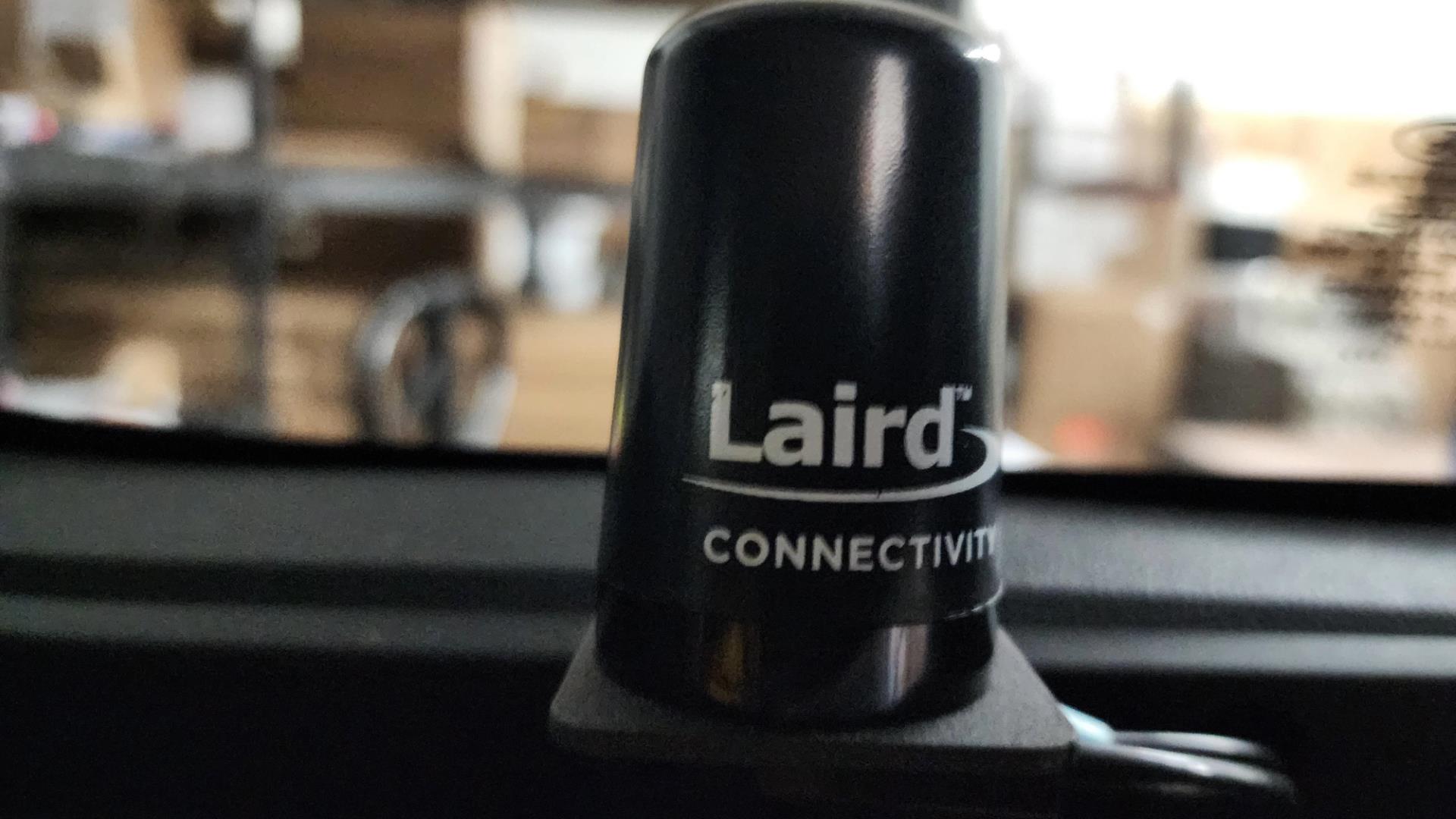 Laird 800/900MHz phantom antenna